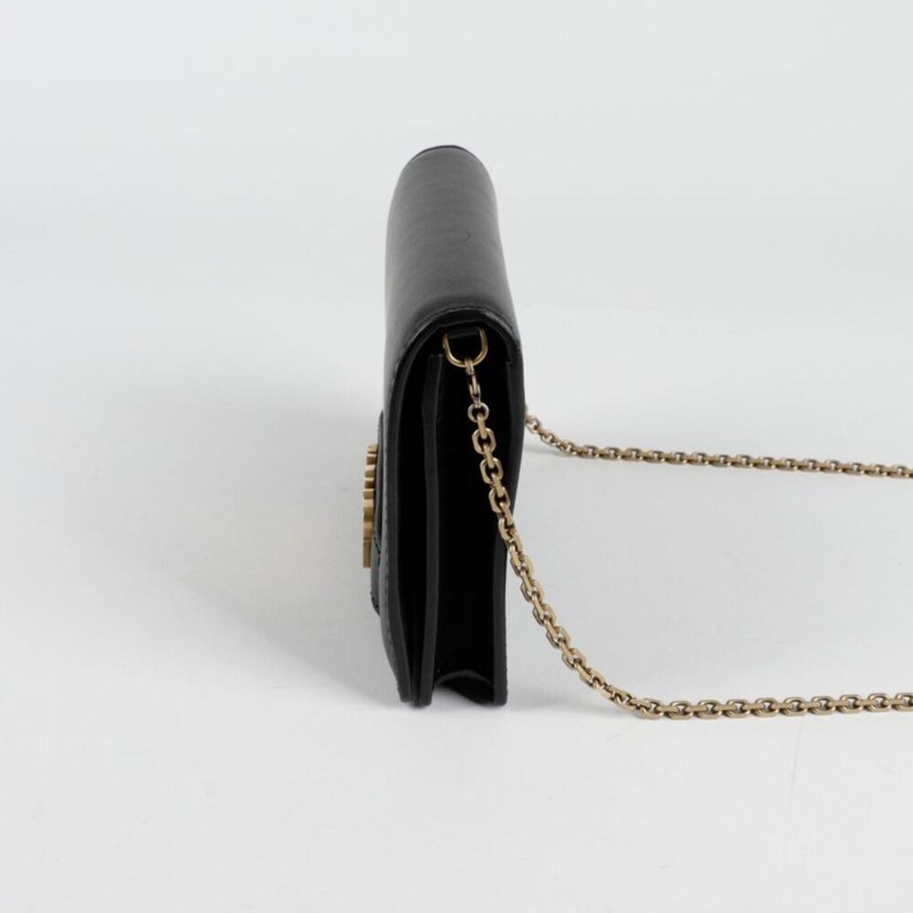 Chain Clutch Crossbody Bag - Picture 3 of 10